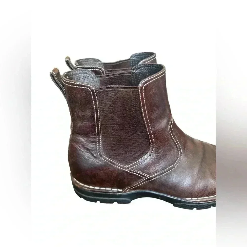 Cole Haan Brown Leather Chelsea Ankle Boot Mens Size 10M Pull On Casual Nikeair